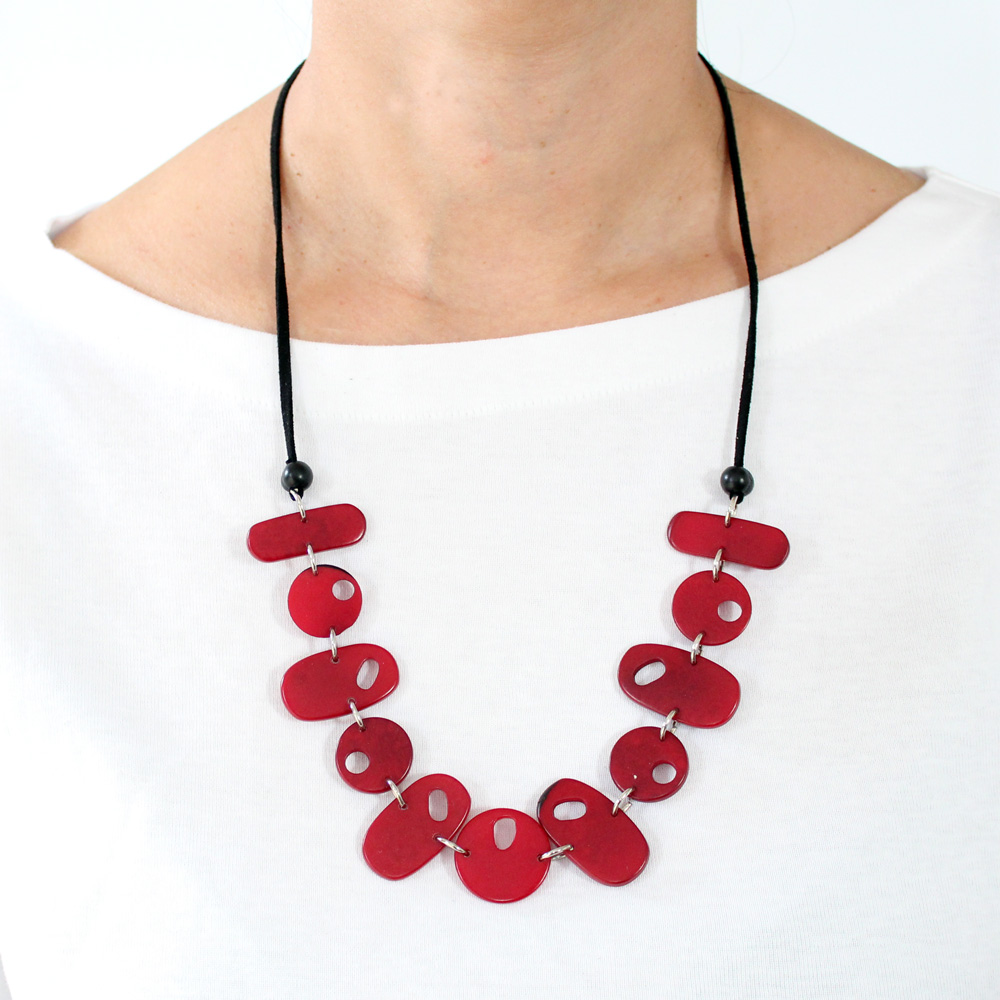 Chic Tagua Necklace in Natural Ivory